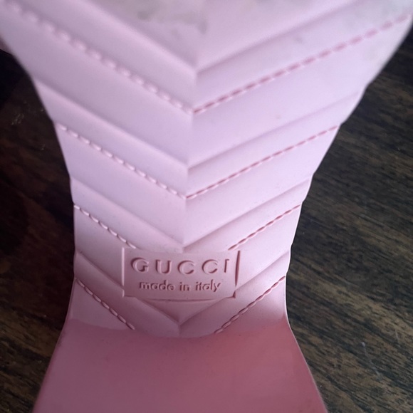 Authentic Gucci Pink Sandals 37 - Picture 2 of 3